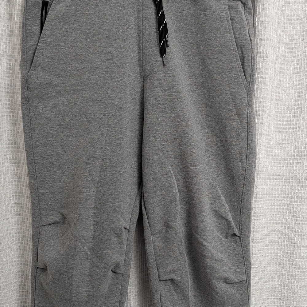 GAP Performance Men's Light Gray Joggers